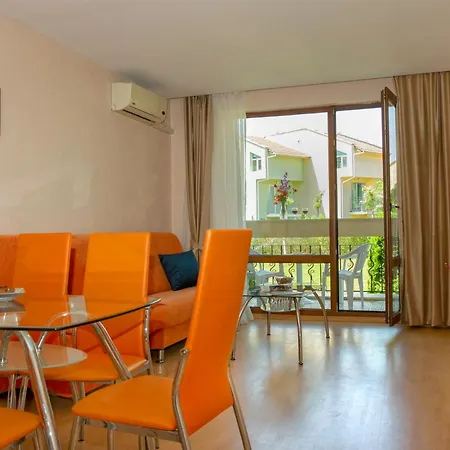 Prestige First Line In Saint Vlas Apartment Sweti Wlas